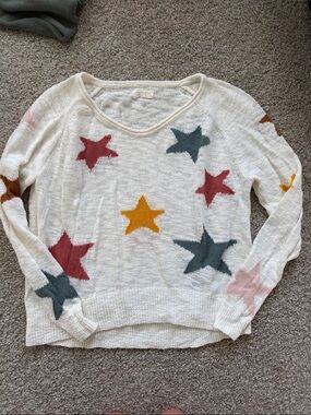 Lou & Grey Cream Scoop Neck Sweater with Multicolor Stars